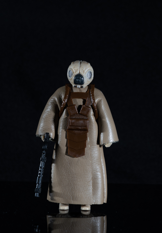4-Lom - Bounty Hunter